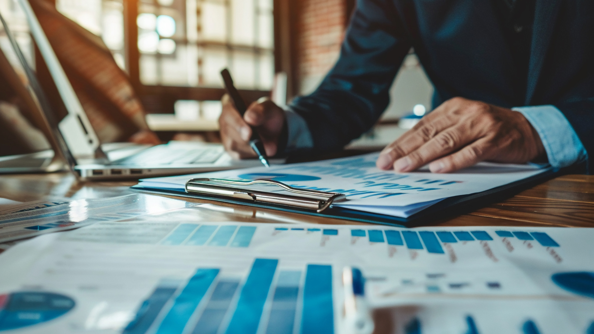 Deal Killers: Website conversions but no sales? Here are the top 5 reasons why sales people are killing deals.