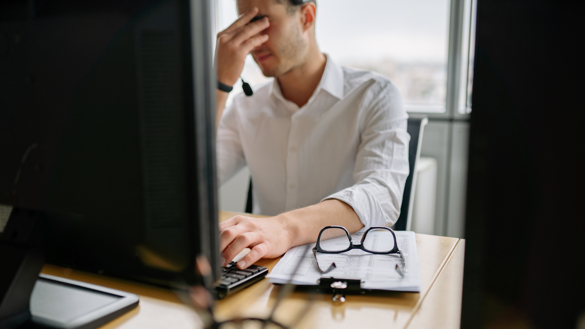 What are the Challenges of Hiring Internal SEO Employees?